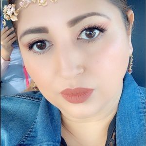 Meet your Posher, Cruz